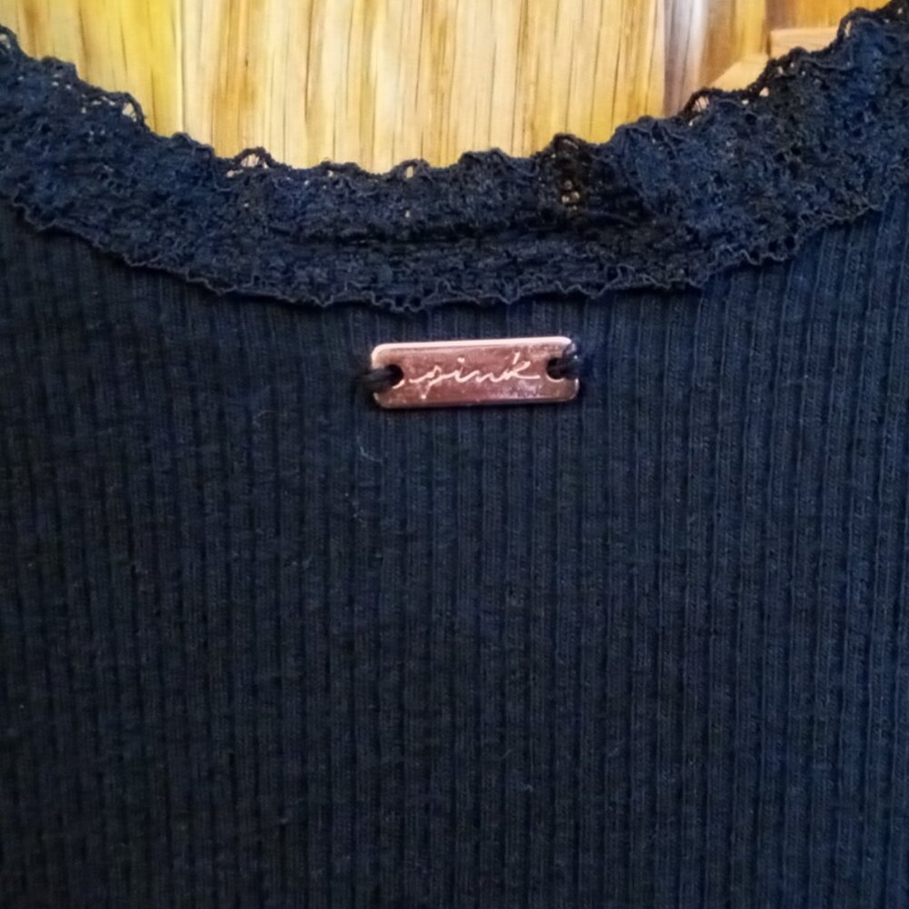 ⚡FINAL SALE PINK Victoria’s Secret Cropped Black Tank Top Sz XL w/Lace Trim NWOT - Picture 2 of 11